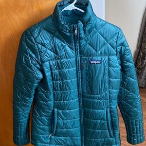 Green short patatgoina winter coat